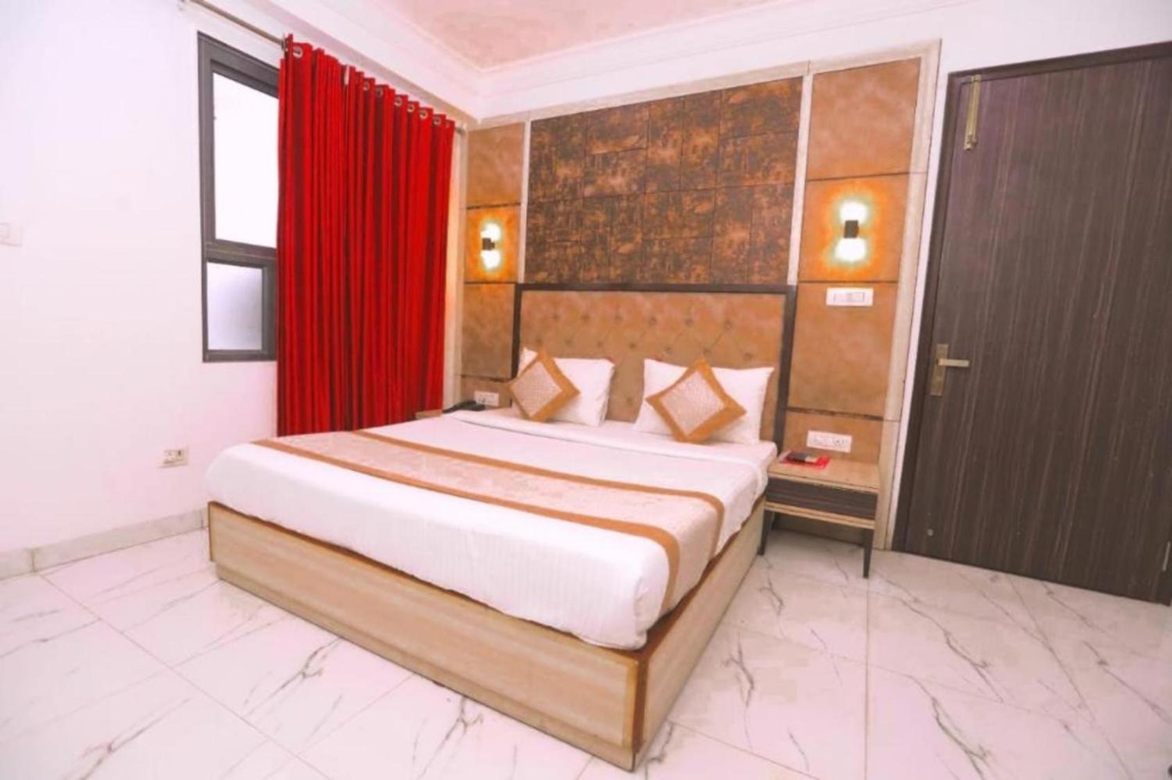 Hotel The Almora By Rs Global Near By Delhi International Airport With - Free Airport Drop Neu-Delhi Exterior foto